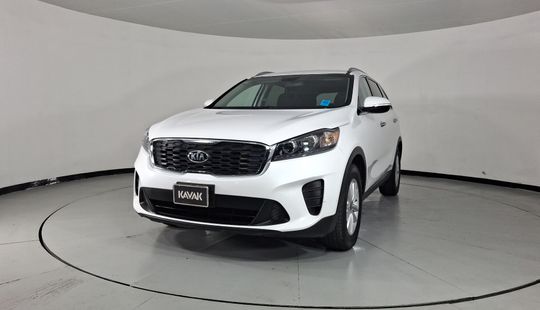 Kia • Sorento
