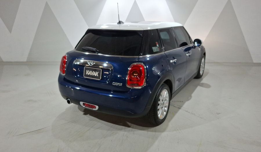 Mini Cooper 1.5 COOPER CHILI AT Hatchback 2015
