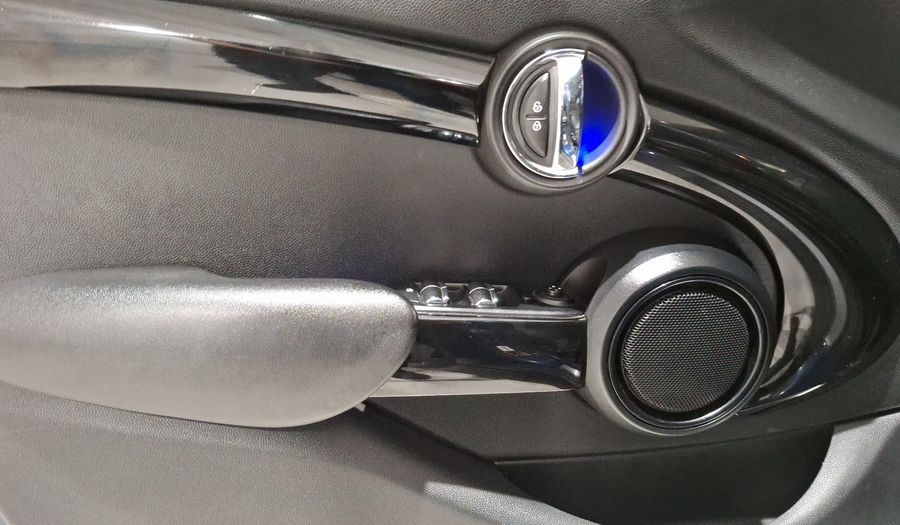 Mini Cooper 1.5 COOPER CHILI AT Hatchback 2015