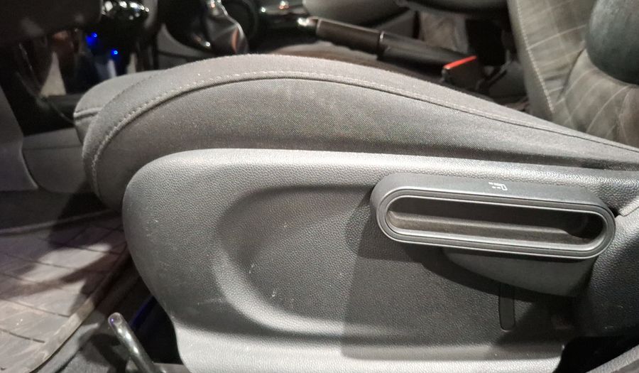 Mini Cooper 1.5 COOPER CHILI AT Hatchback 2015