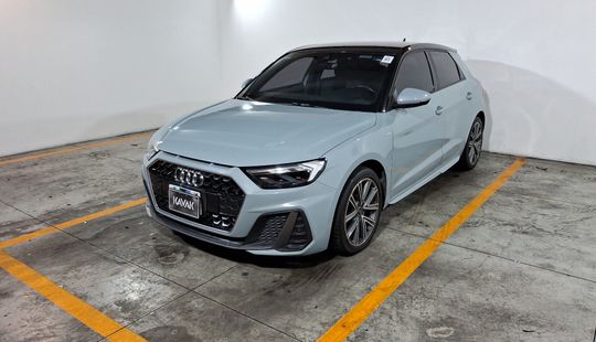 Audi • A1