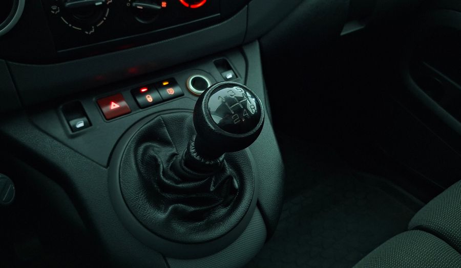 Peugeot Partner 1.6 HDI 90HP L1 Van 2019