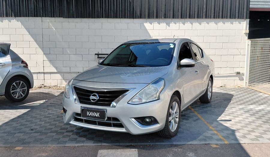 Nissan Versa 1.6 ADVANCE AUTO Sedan 2017