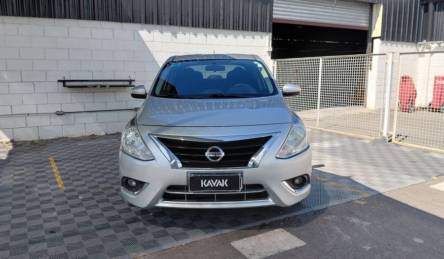 Nissan Versa 1.6 ADVANCE AUTO Sedan 2017
