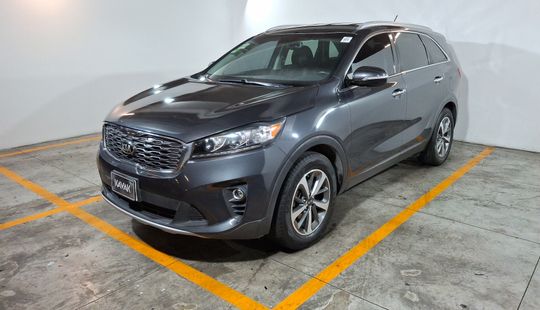 Kia • Sorento
