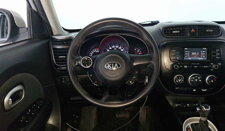 Kia Soul 1.6 LX AT Hatchback 2016