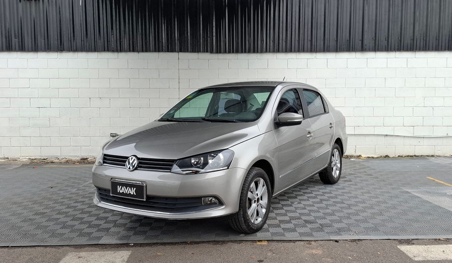 Volkswagen Voyage 1.6 HIGHLINE Sedan 2013