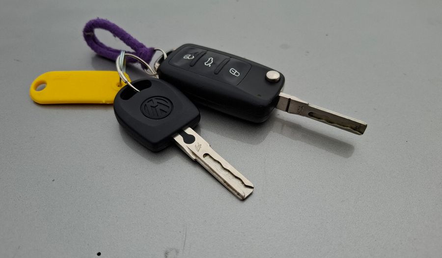 Volkswagen Voyage 1.6 HIGHLINE Sedan 2013