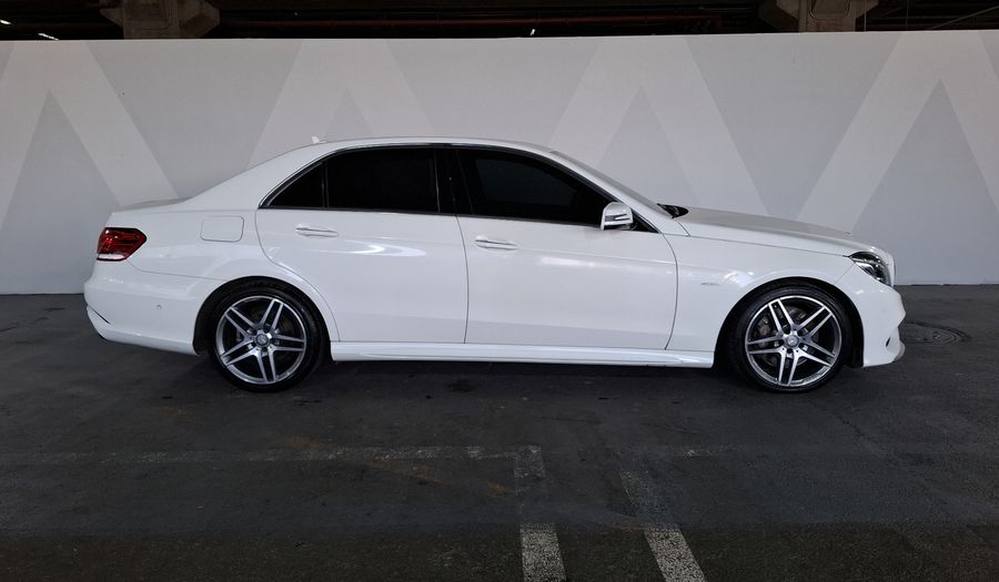 Mercedes Benz Clase E 3.0 400 CGI SPORT BITURBO AT Sedan 2016