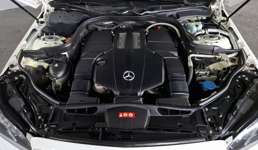 Mercedes Benz Clase E 3.0 400 CGI SPORT BITURBO AT Sedan 2016