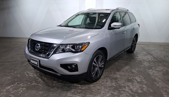 Nissan • Pathfinder