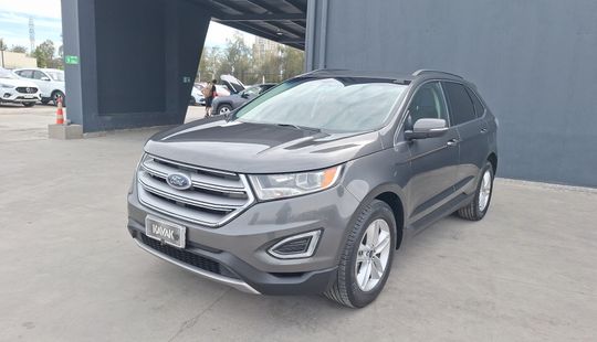 Ford • Edge