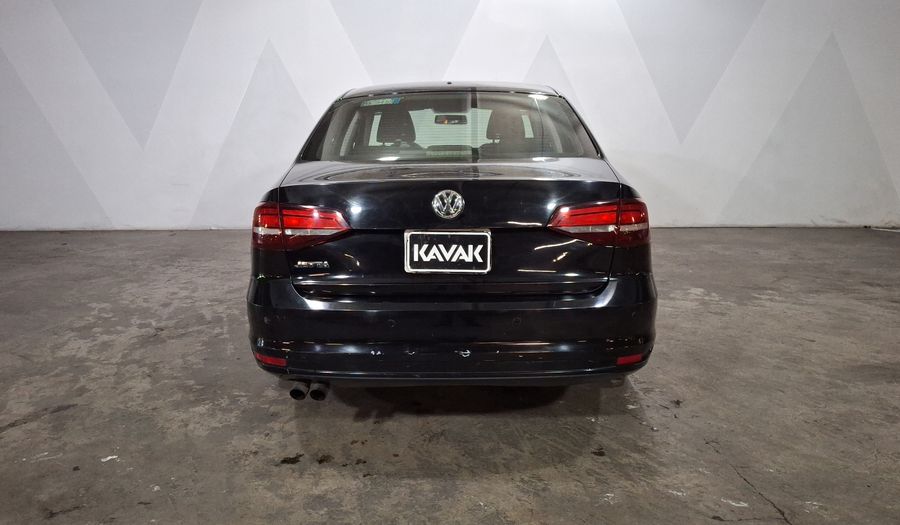 Volkswagen Jetta 2.0 MT Sedan 2018