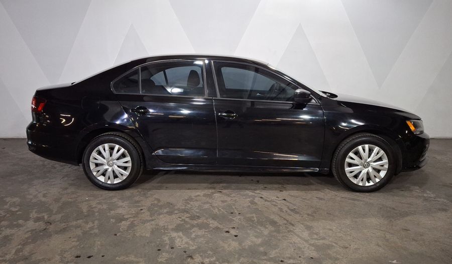 Volkswagen Jetta 2.0 MT Sedan 2018
