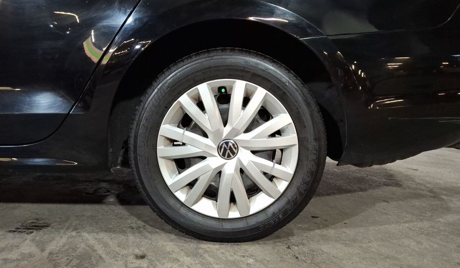 Volkswagen Jetta 2.0 MT Sedan 2018