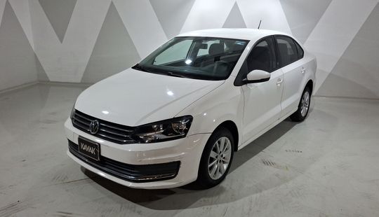 Volkswagen • Vento