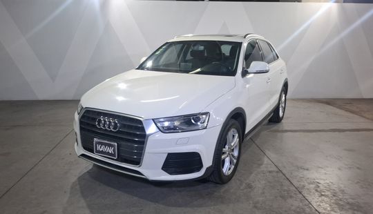 Audi • Q3
