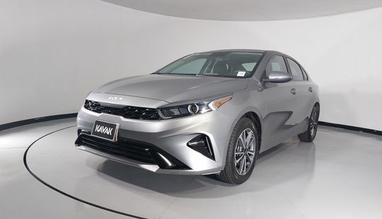 2022 • 50,000 km • Manual