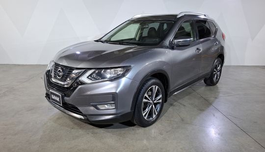 Nissan • X-Trail