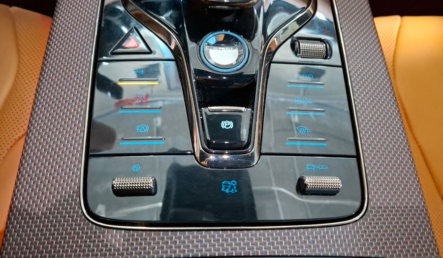 Byd Han BEV 85KWH AUTO 4WD Sedan 2024