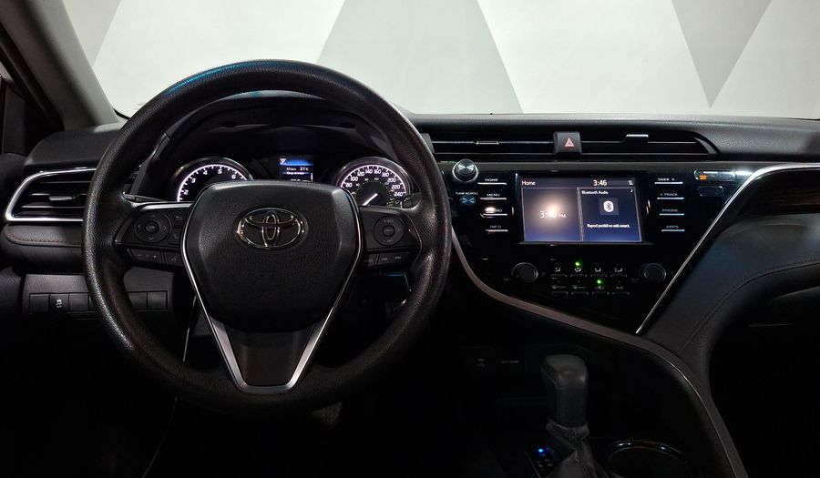 Toyota Camry 2.5 LE AUTO Sedan 2018