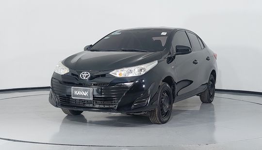 Toyota • Yaris