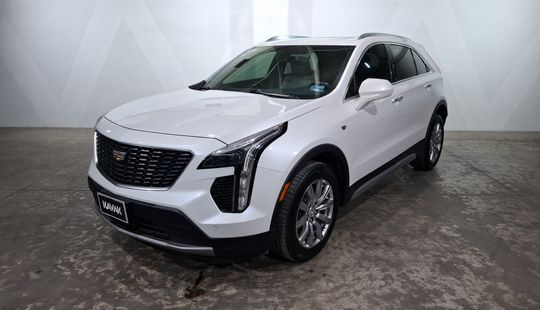 Cadillac • XT4