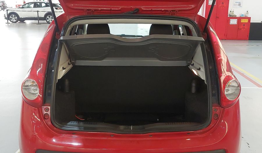 Fiat Palio MPI ATTRACTIVE Hatchback 2015