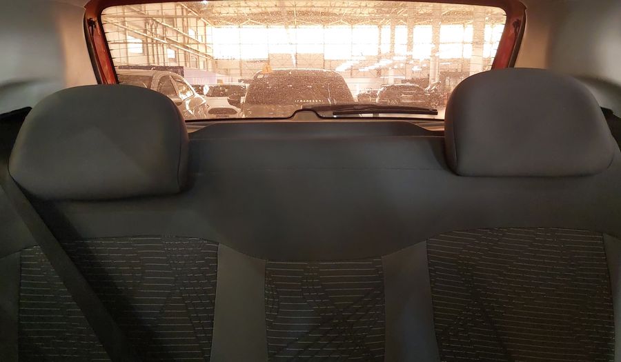 Fiat Palio MPI ATTRACTIVE Hatchback 2015