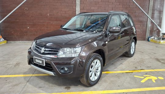 Suzuki • GrandNomade