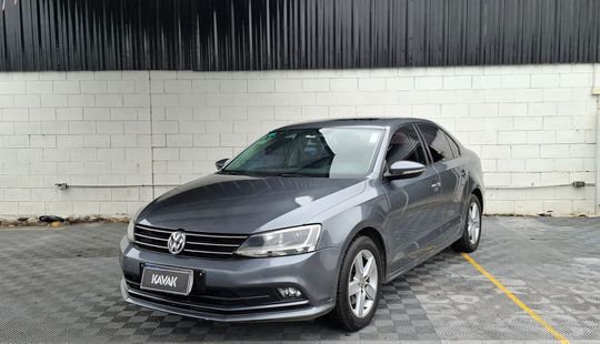 Volkswagen • Vento