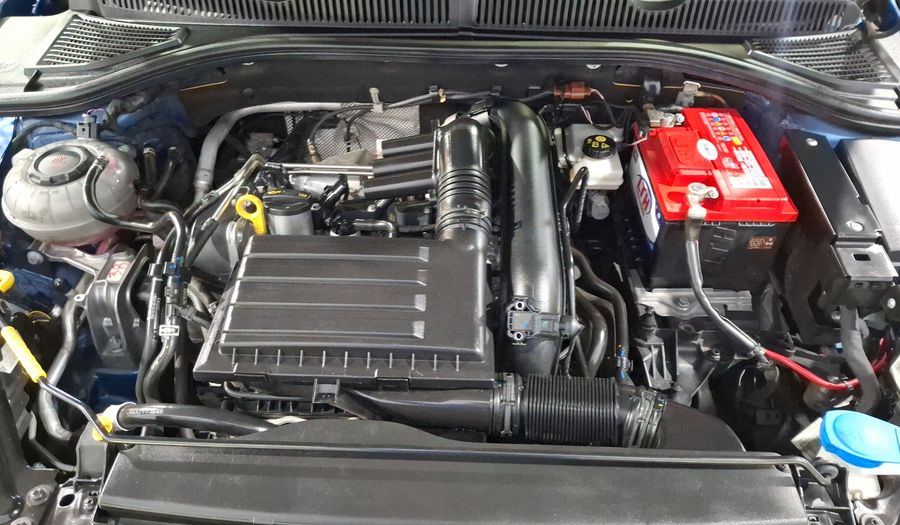 Volkswagen Jetta 1.4 TRENDLINE Sedan 2020