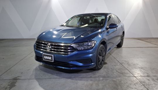 Volkswagen • Jetta