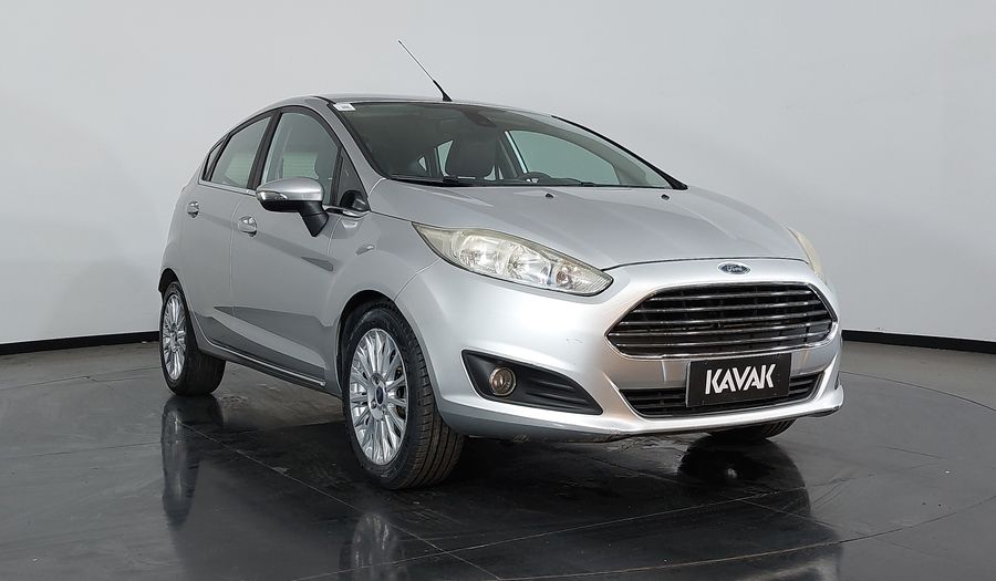 Ford Fiesta TITANIUM HATCH POWERSHIFT Hatchback 2014