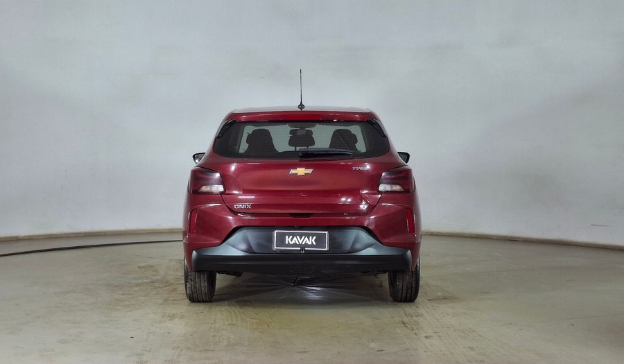 Chevrolet Onix 1.0T LT Hatchback 2022