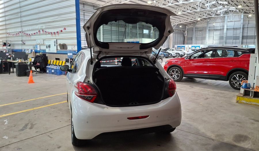 Peugeot 208 1.2 PURETECH 100 HP ACTIVE PACK AUTO Hatchback 2021