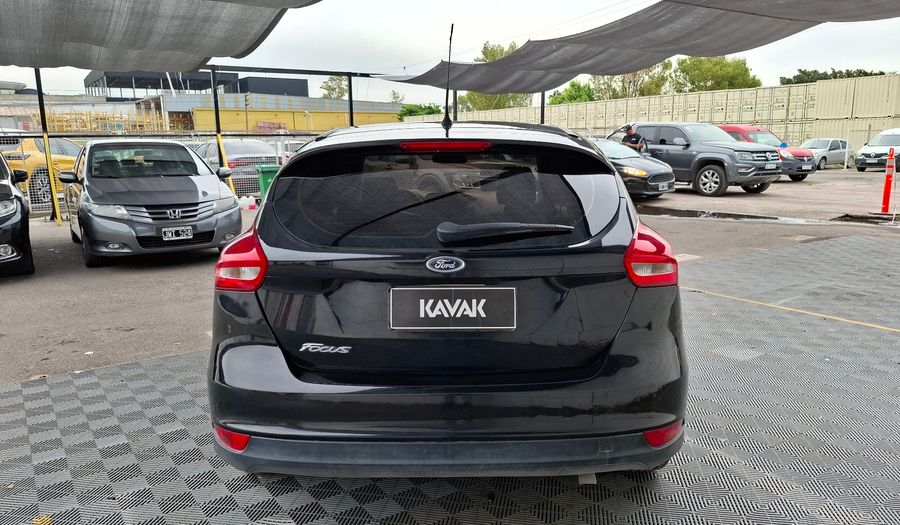 Ford Focus Iii 1.6 S Hatchback 2016