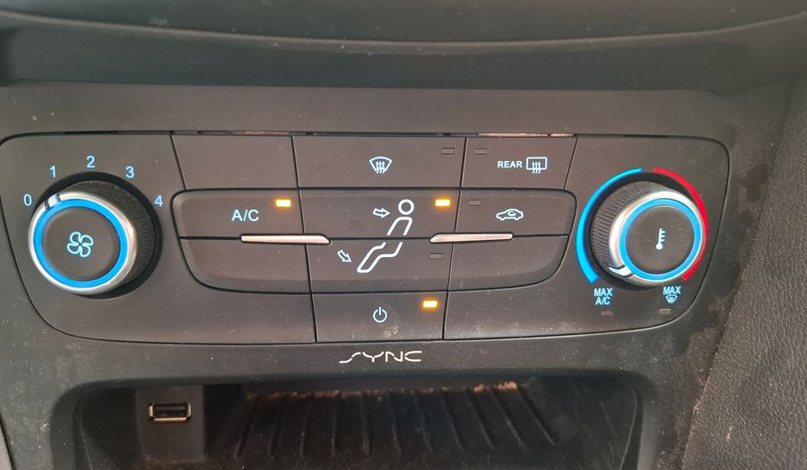 Ford Focus Iii 1.6 S Hatchback 2016