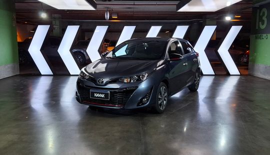 Toyota • Yaris