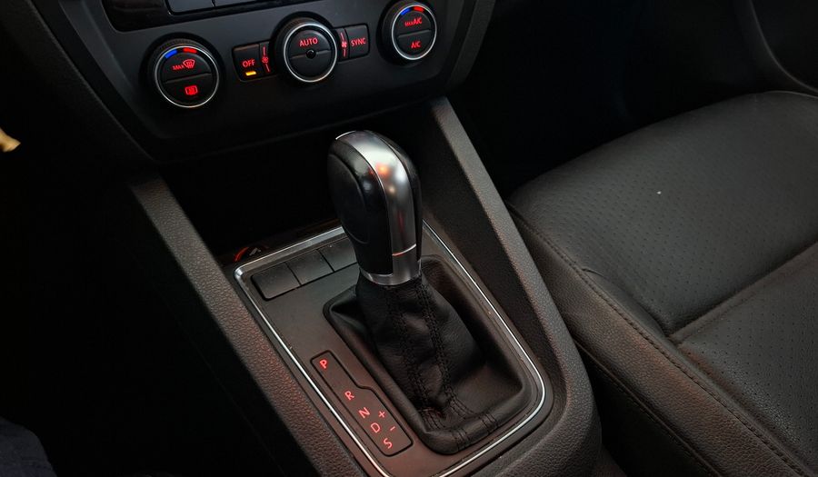 Volkswagen Vento 2.5 LUXURY Sedan 2016