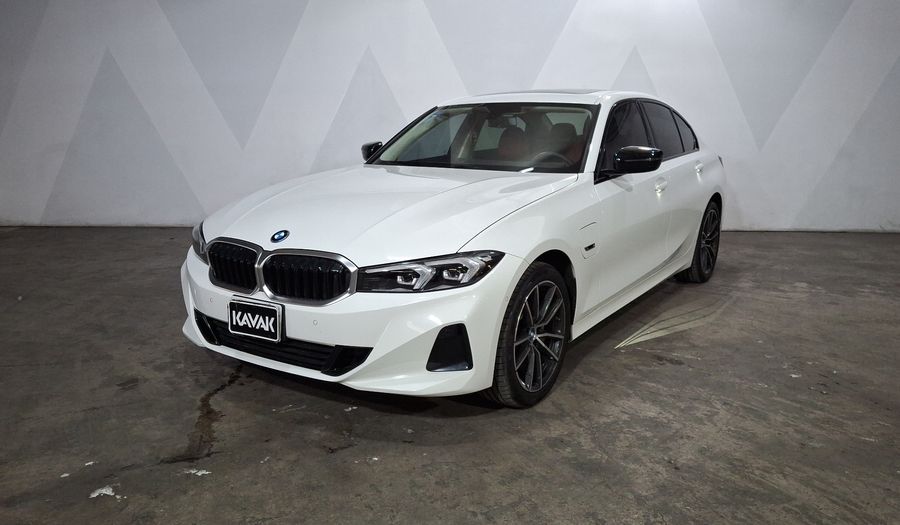 Bmw Serie 3 2.0 330E PHEV AUTO Sedan 2024