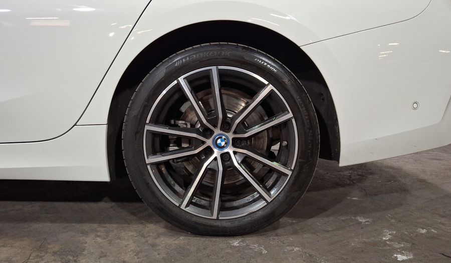 Bmw Serie 3 2.0 330E PHEV AUTO Sedan 2024