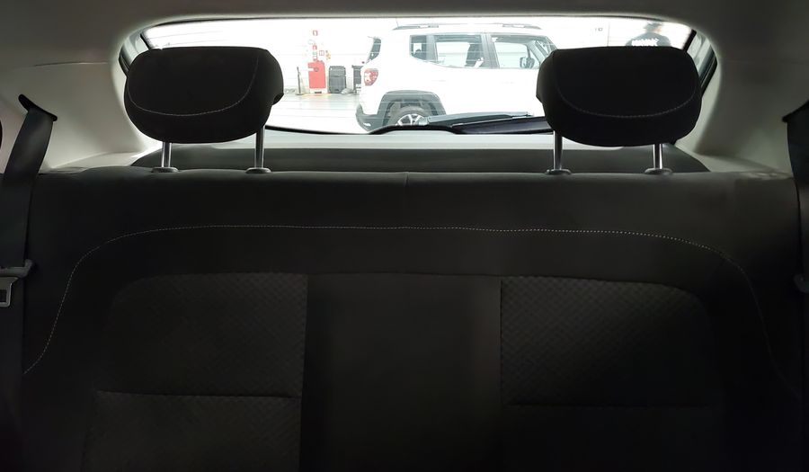 Chevrolet Onix MPFI LT Hatchback 2017