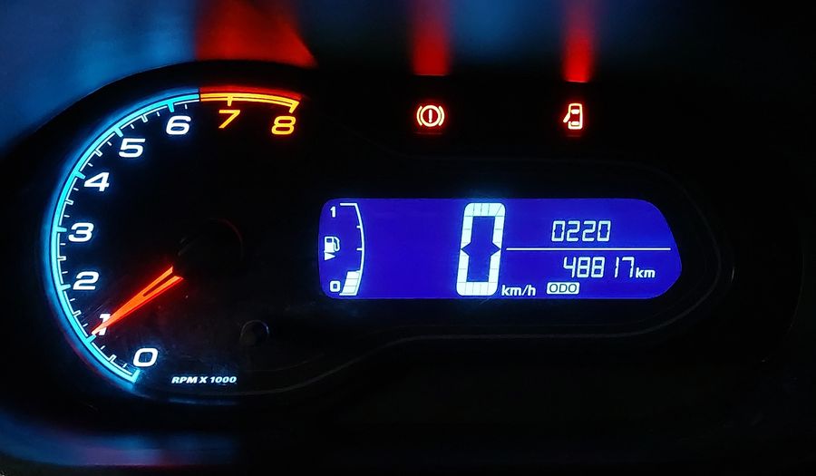 Chevrolet Onix MPFI LT Hatchback 2017