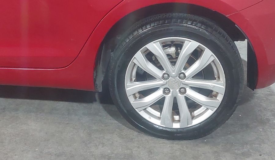 Suzuki Swift 1.4 GLX MT Hatchback 2017