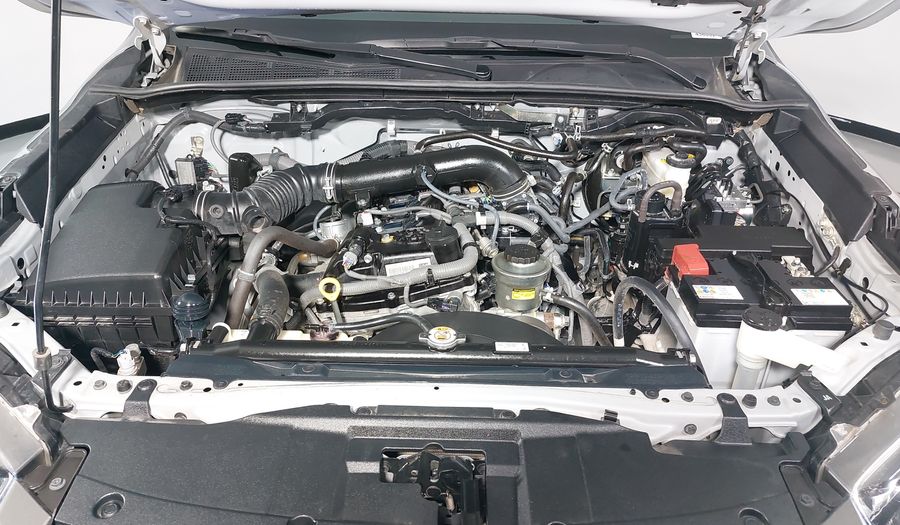 Toyota Hilux 2.7 SR DOBLE CABINA Pickup 2023