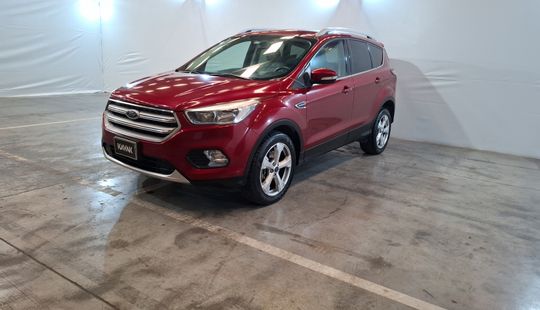 Ford • Escape