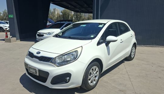 Kia • RIO 5