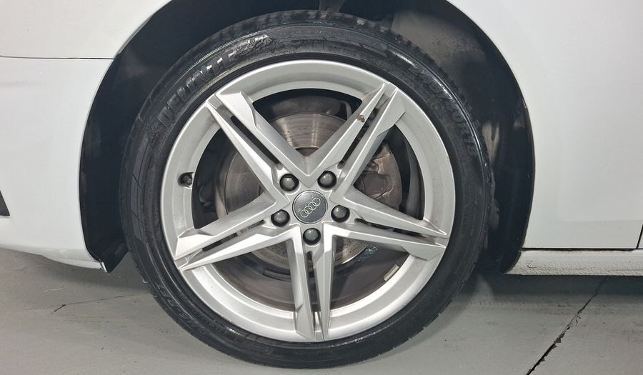 Audi A4 2.0 MHEV 40 TFSI DYNAMIC DCT Sedan 2020