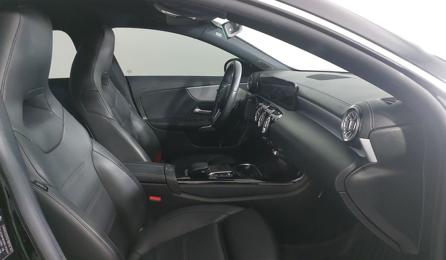 Mercedes Benz Clase Cla 1.3 CLA 200 PROGRESSIVE DCT Coupe 2021